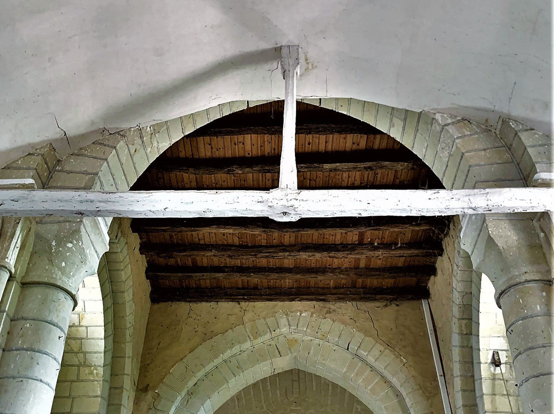 Eglise Sainte-Radegonde-Loudun必去景点