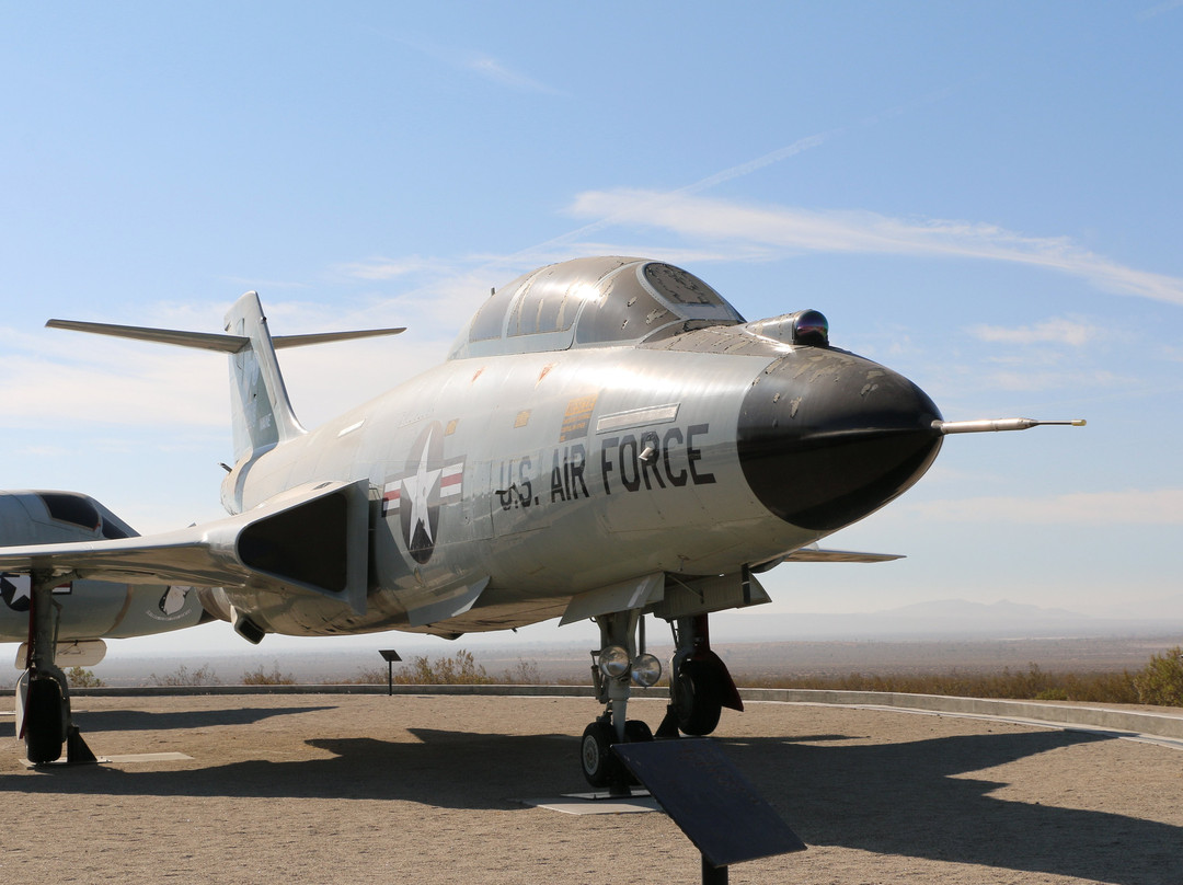 Century Circle at Edwards Air Force Base-Edwards必去景点