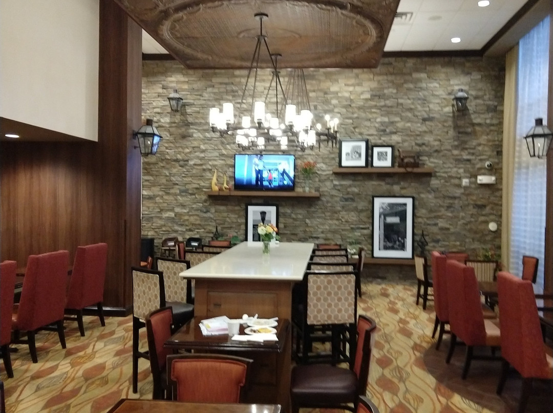 Hampton Inn & Suites Tifton主图