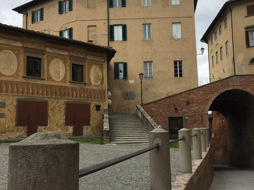 Palazzo del Seminario-圣米尼亚托必去景点