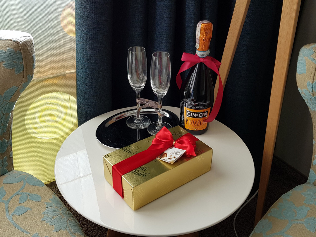 Soleil Boutique H主图