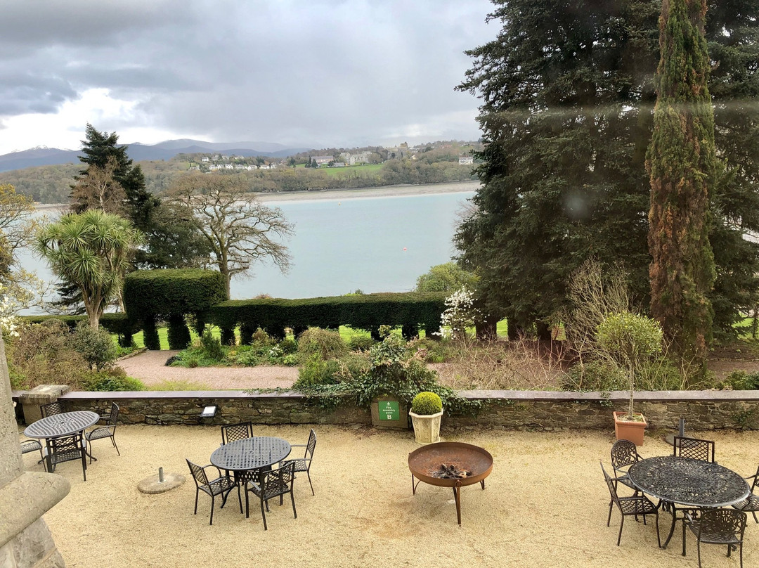 瑞安法城堡酒店主图