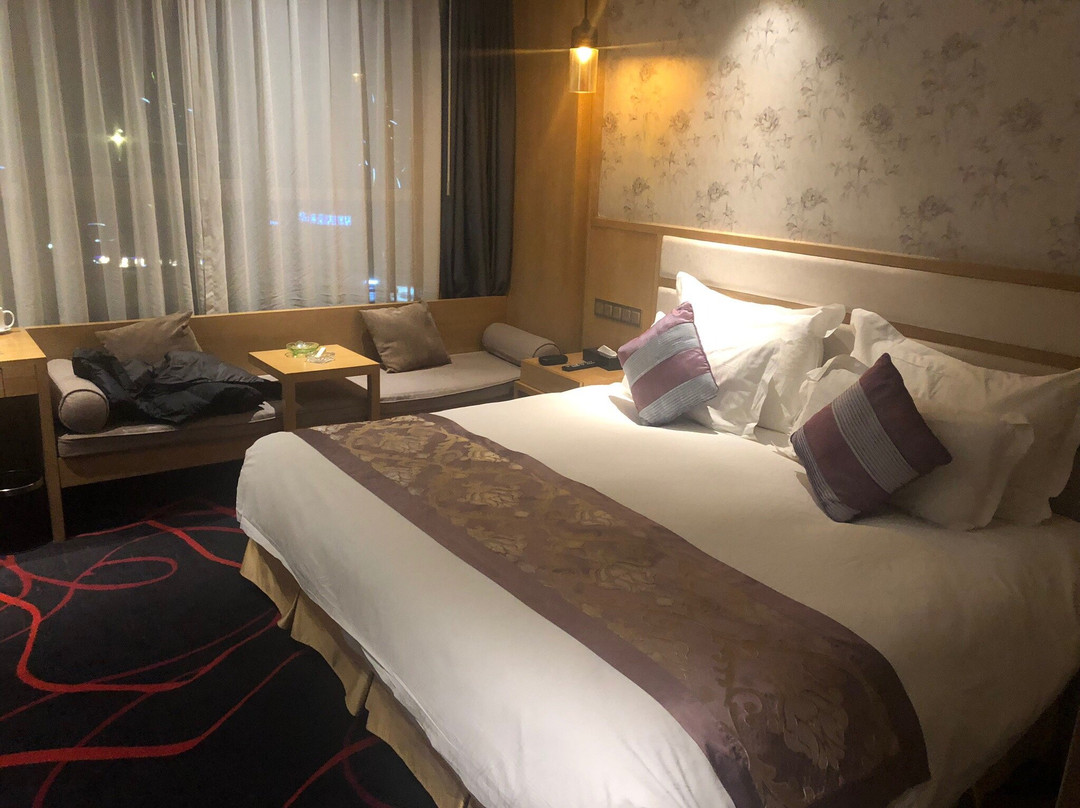 索菲亚国际大酒店主图