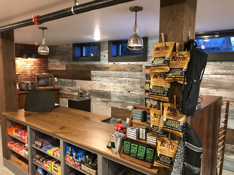 Kittery Point餐馆和美食-Provisions at Pepperrell Cove