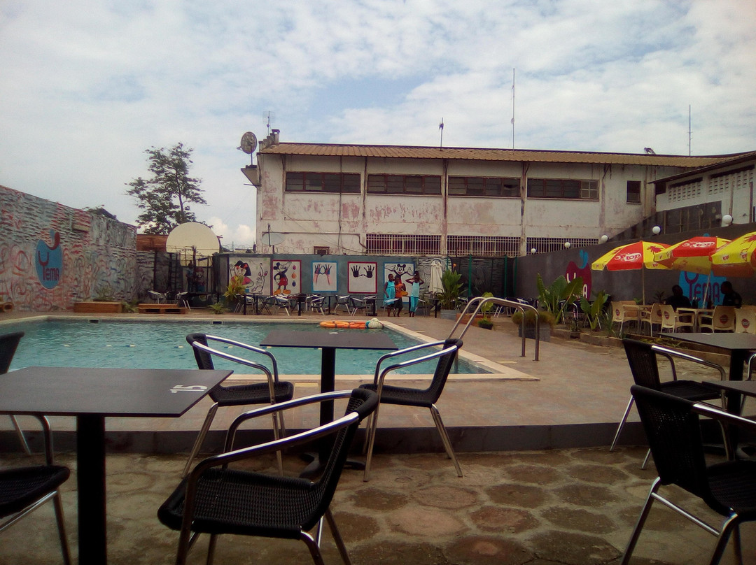 Muanda餐馆和美食-Yema Grill