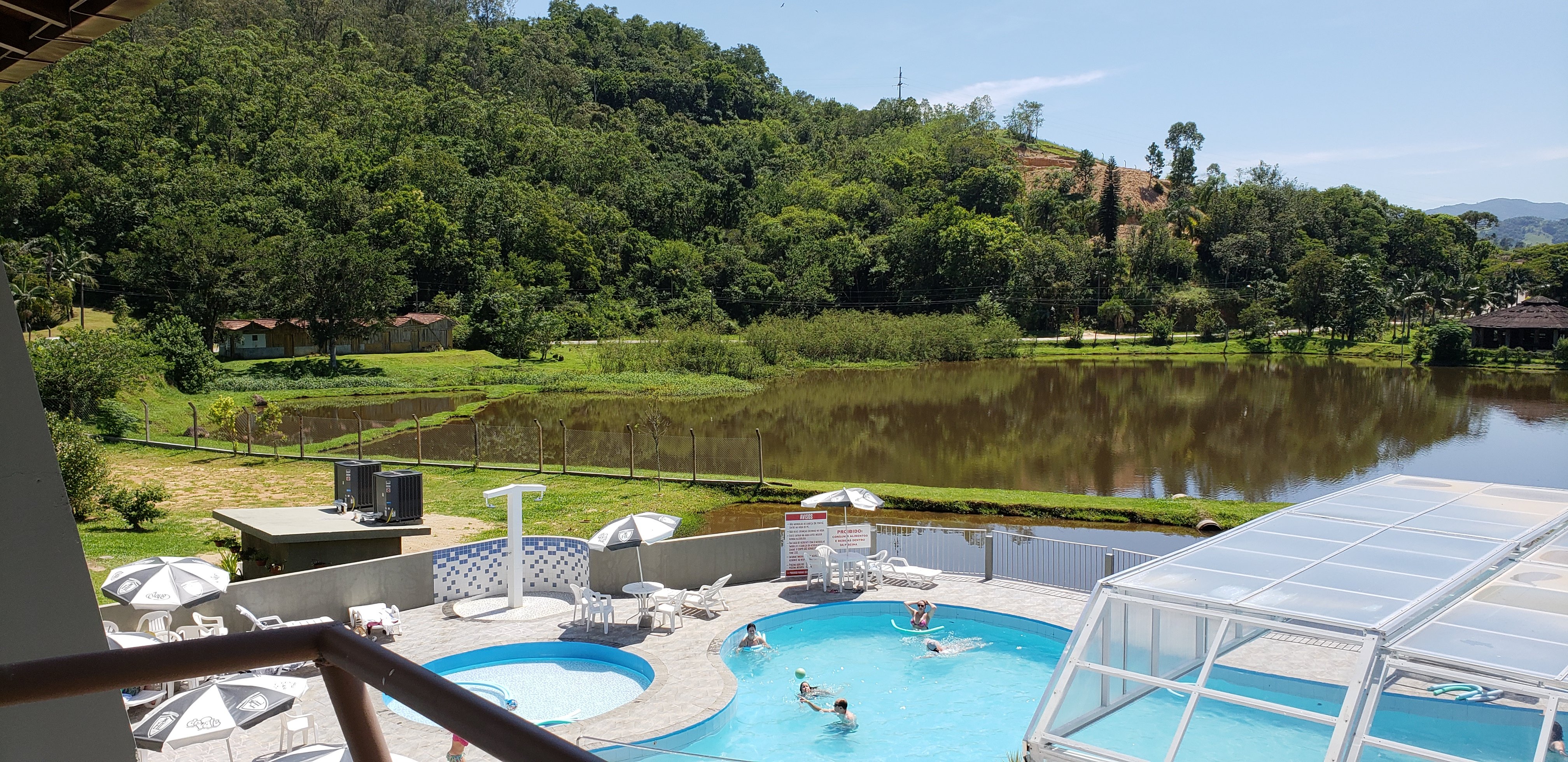 Hotel Termas do Lago-泳池