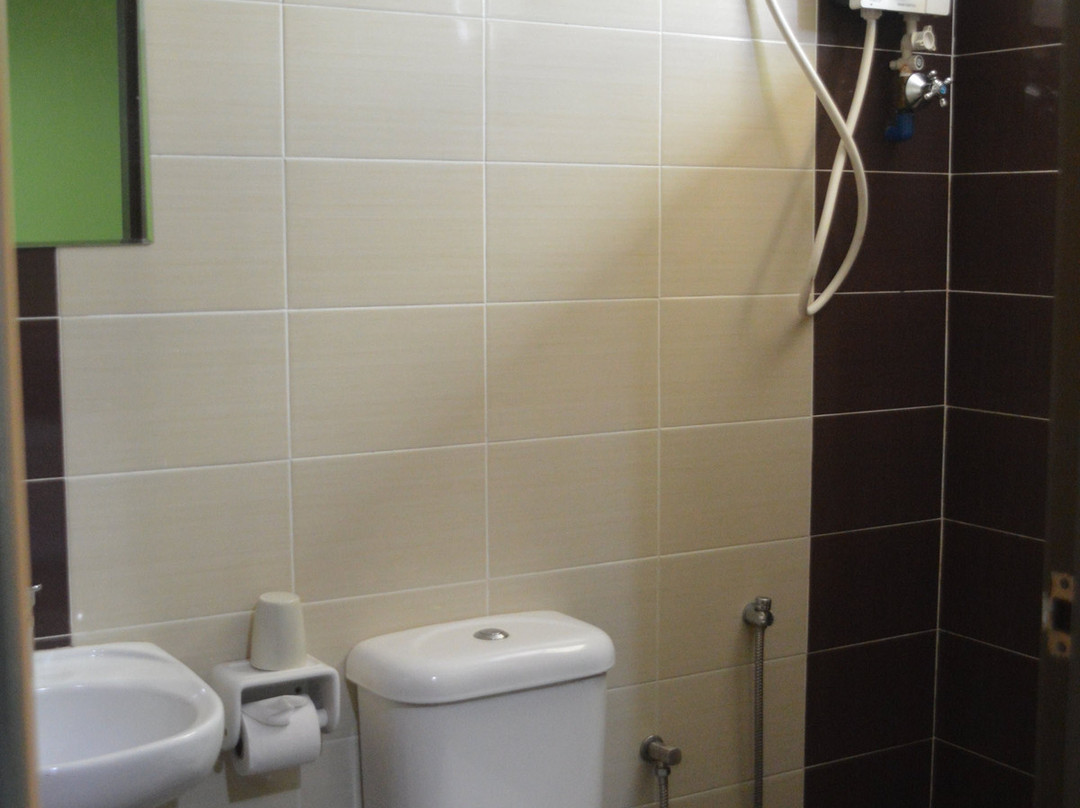 Red Tomato Hotel主图