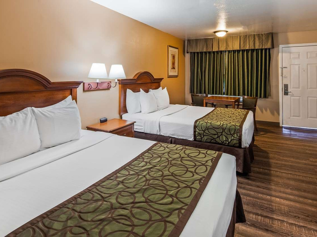 SureStay By Best Western Fernley主图