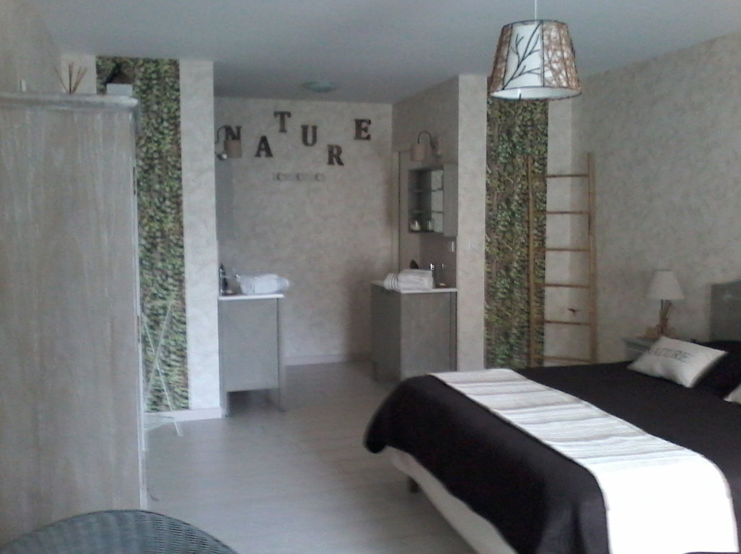 Le Pavillon Sandrey主图