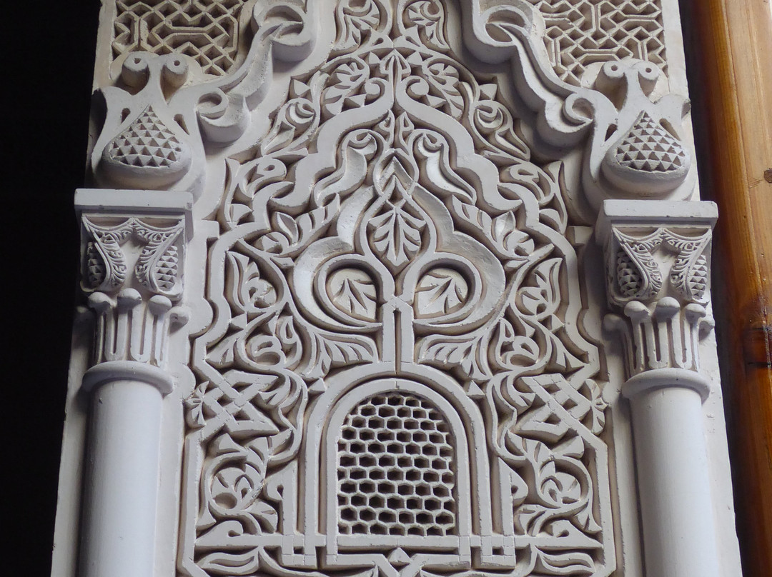 安达利比住宿酒店主图