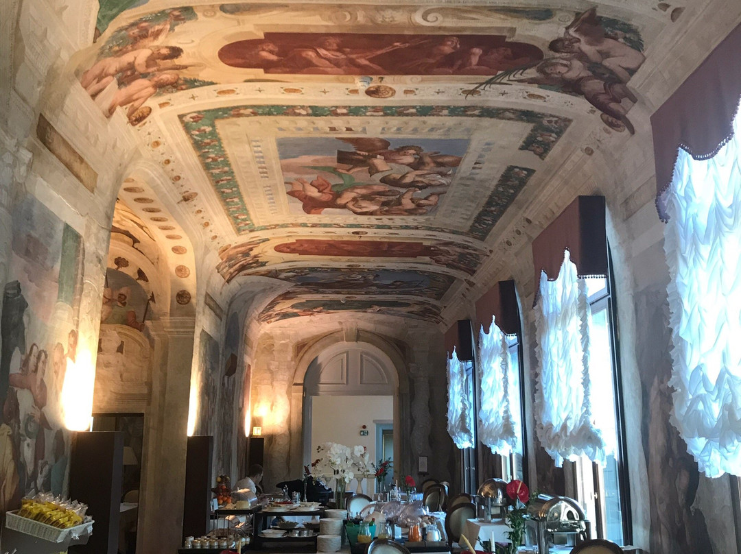 Villa Barbarich-麦斯特必去景点