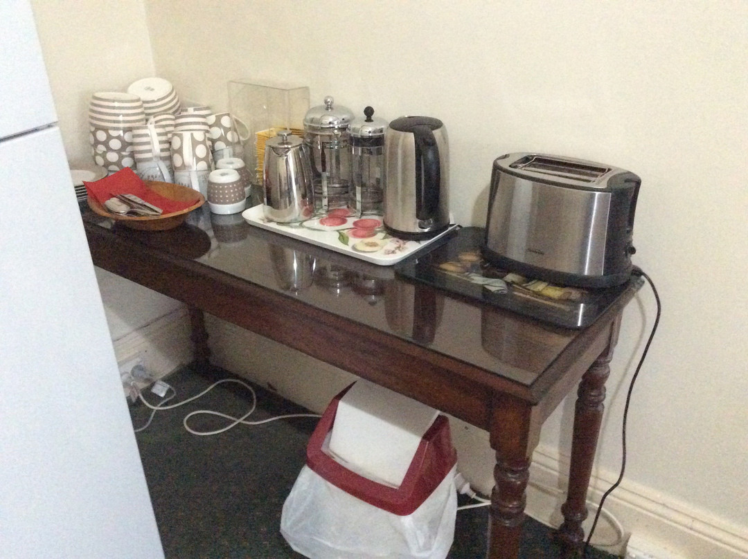 Royal Oak Hotel主图