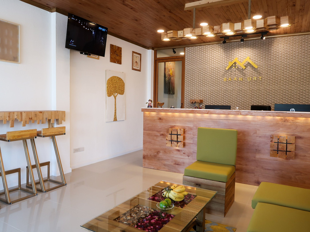 Baan URT Suratthani Airport Hotel主图