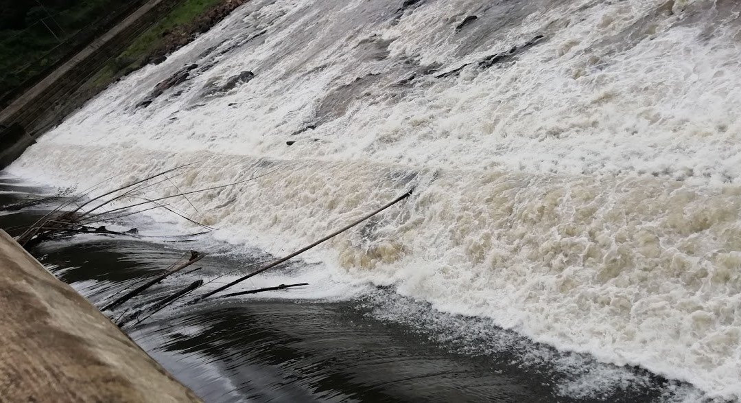 Perunthenaruvi Waterfall-Pathanamthitta必去景点