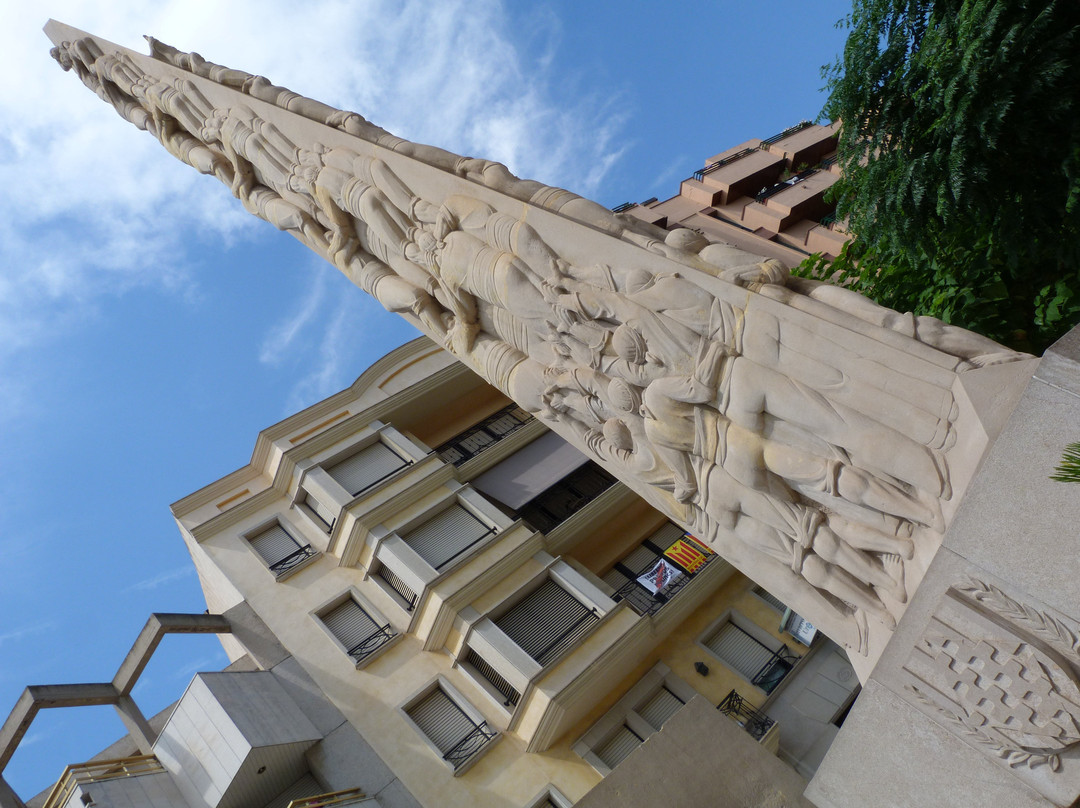 Monumento a Los Xiquets de Valls, Castellers o Torres Humanas景点图片