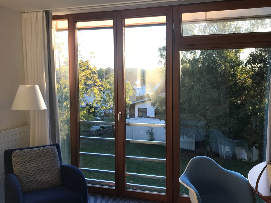 奥贝斯赫瓦比斯赫尔酒店主图