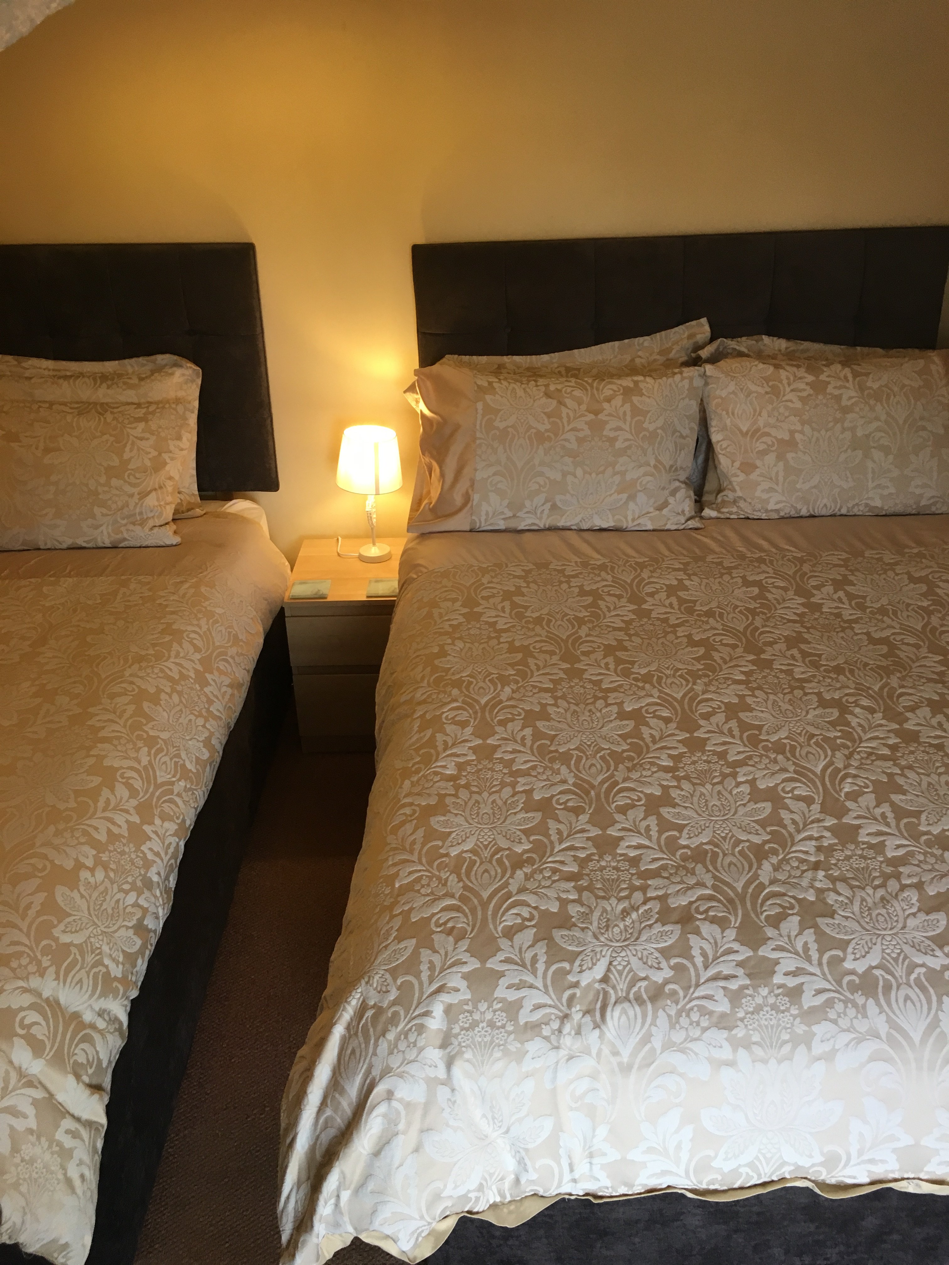 Town House B&B-官方