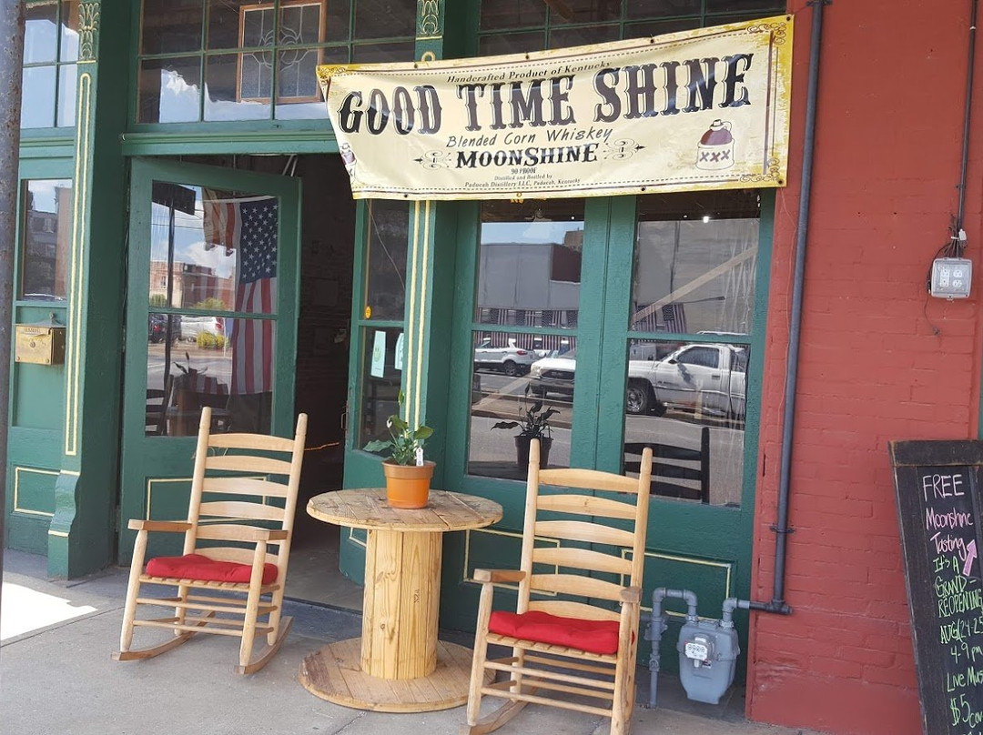 The Moonshine Company景点图片
