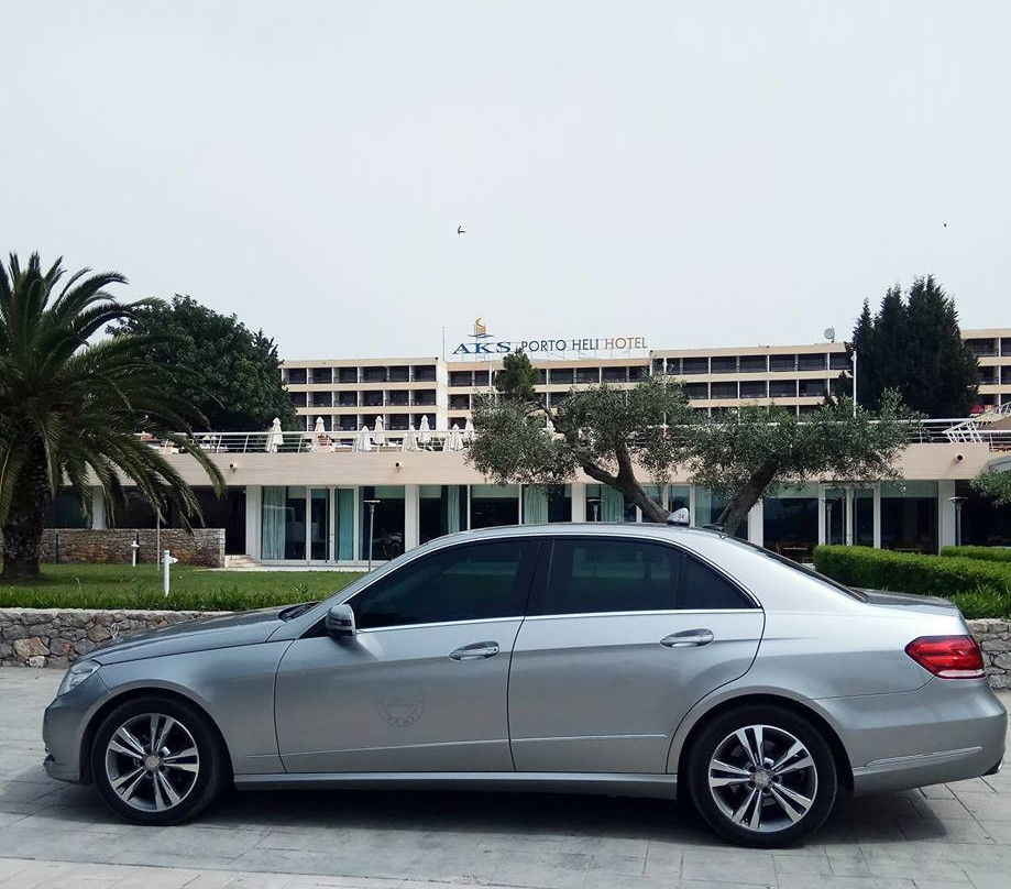 Messinia Tours & Taxi Services-卡拉马塔必去景点