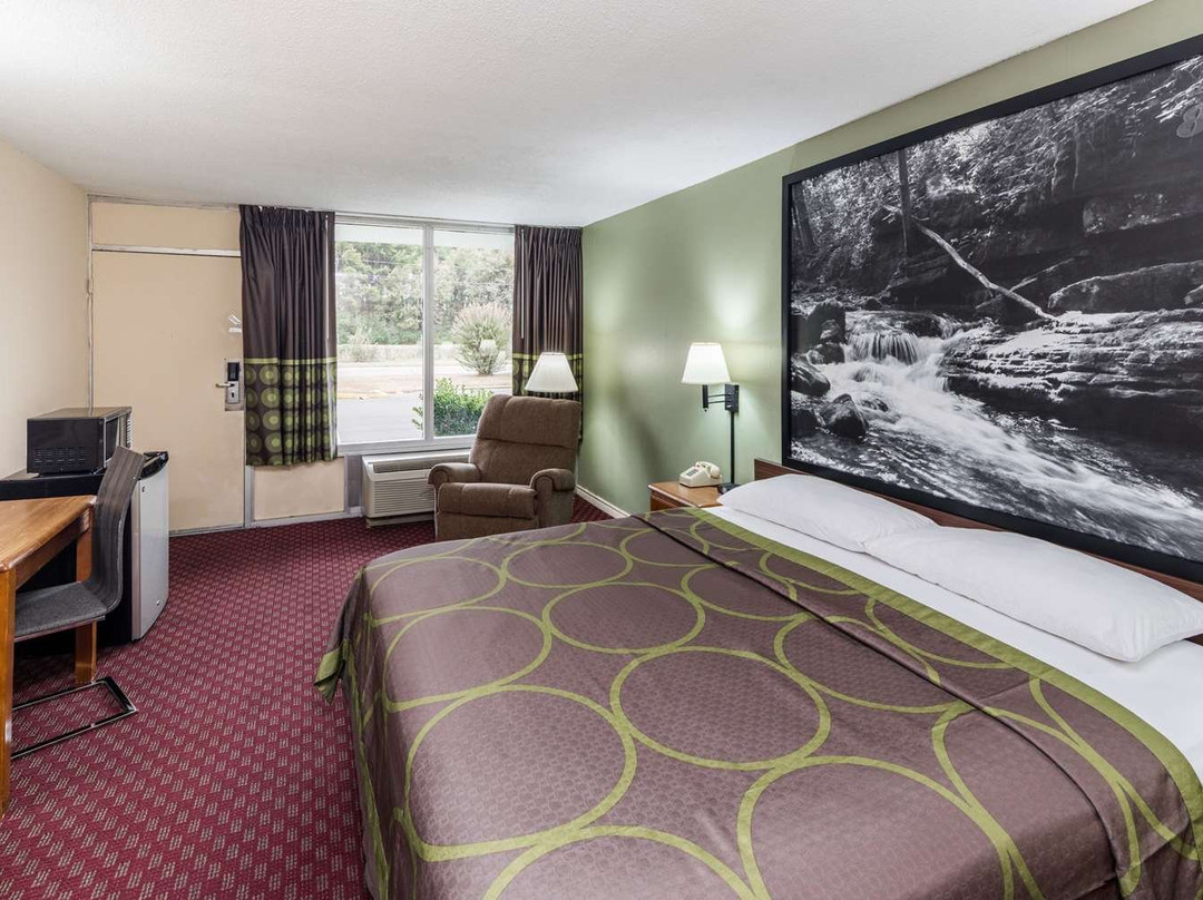 Super 8 by Wyndham Hope主图