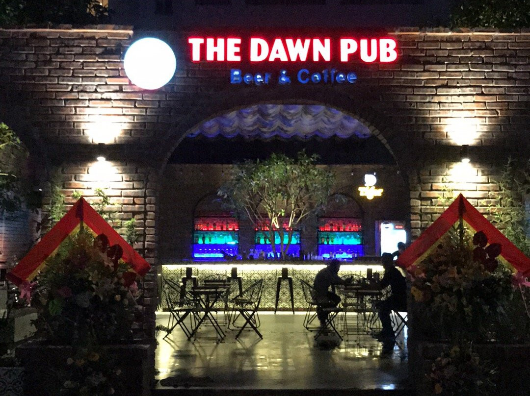 The Dawn Pub &Coffee Cua Lo景点图片