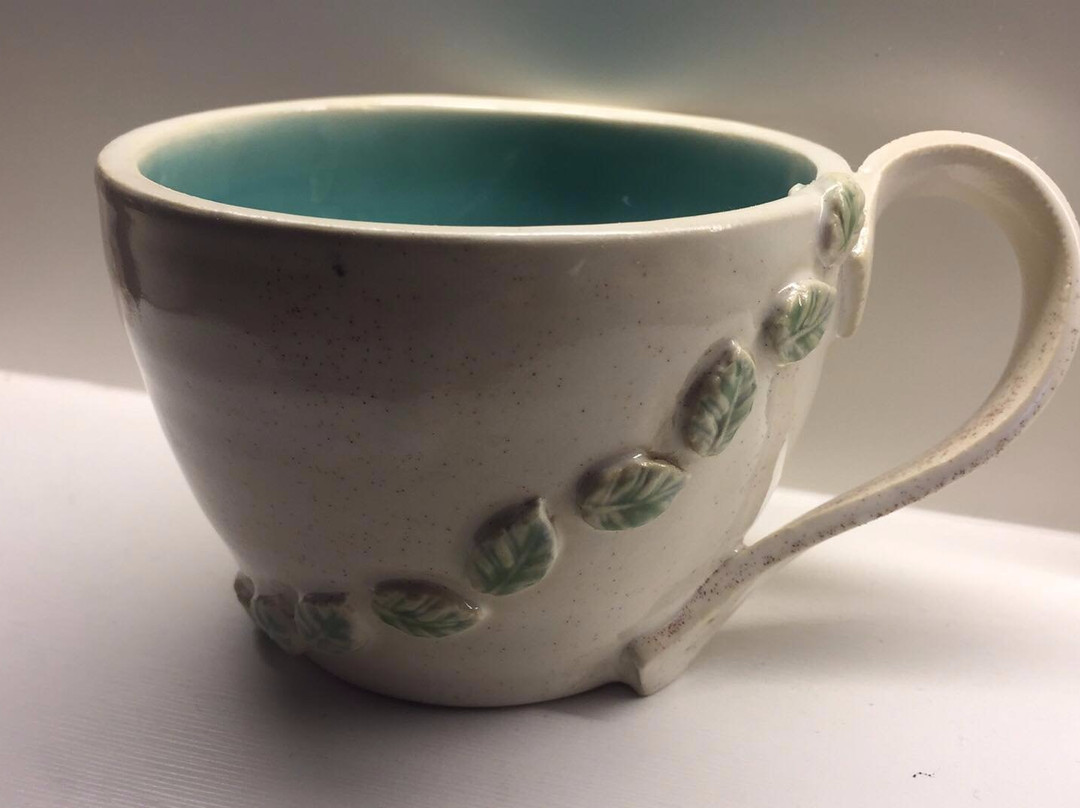 Spin and Gogh Art and Pottery Studio景点图片