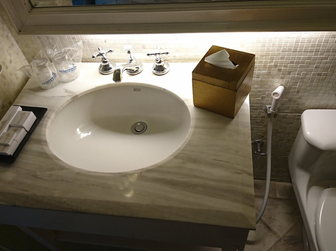 农沙海滨度假村主图