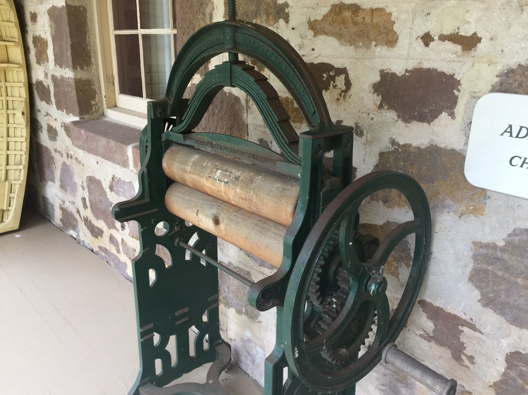 Old School Museum-梅林布拉必去景点