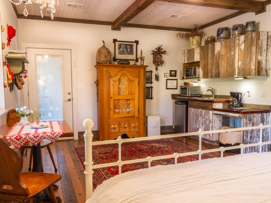 Elisa's Sunday Haus主图