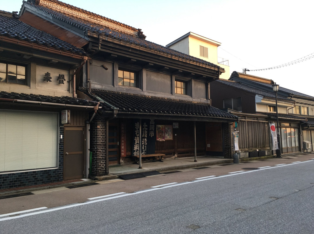 Takaoka Dozo-zukuri Museum景点图片