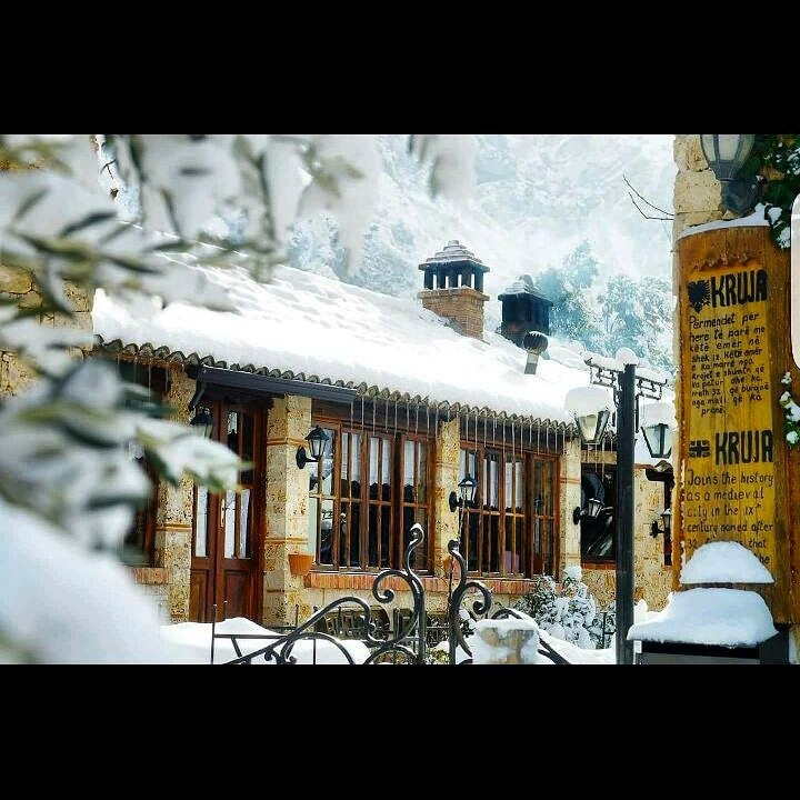 Kruje餐馆和美食-Bar Restorant Alba