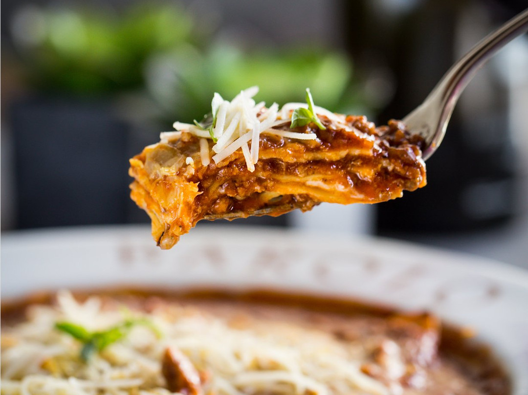 乌贝兰迪亚餐馆和美食-Barolo