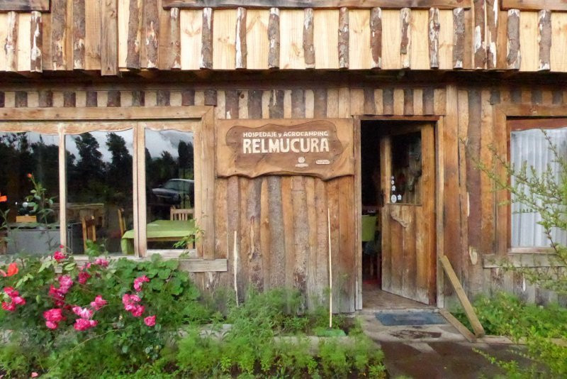 Hospedaje y Agrocamping Relmucura