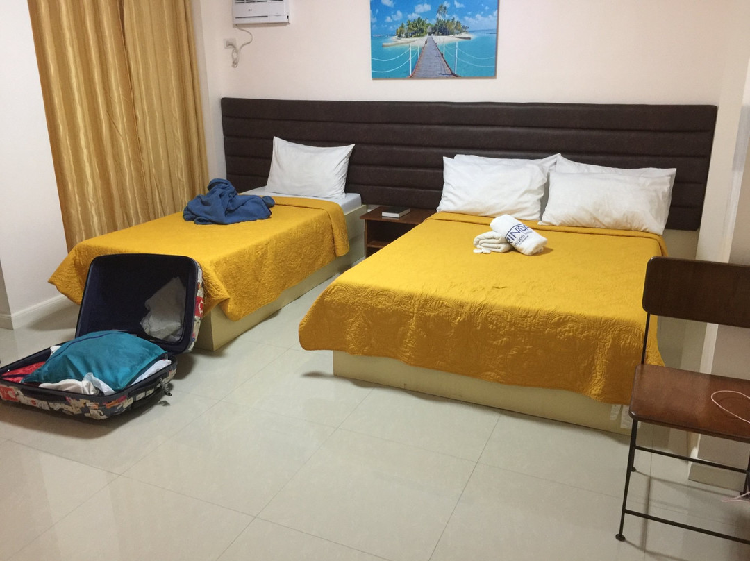 RedDoorz @ La Trinidad Pension House Aklan主图
