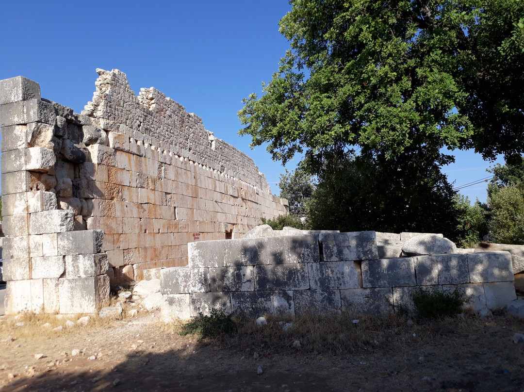 Zeus Tapinagi Ve Kilise-Silifke必去景点