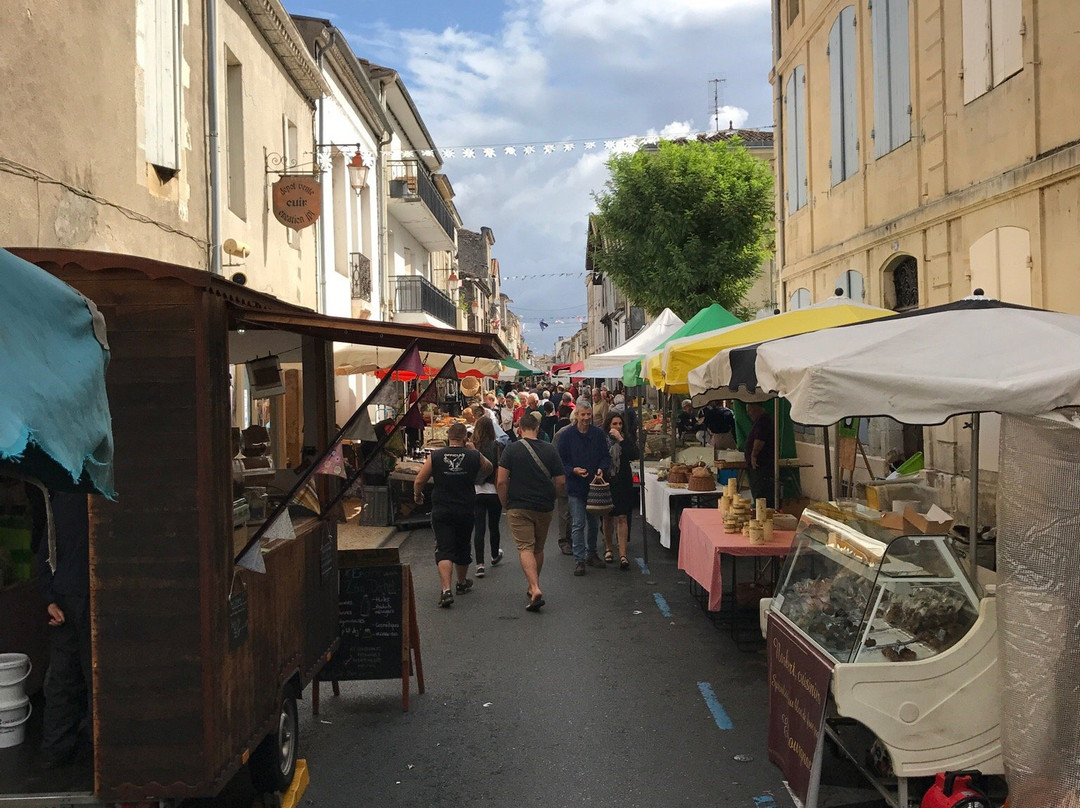 Marche de Sainte Foy-la-Grande景点图片