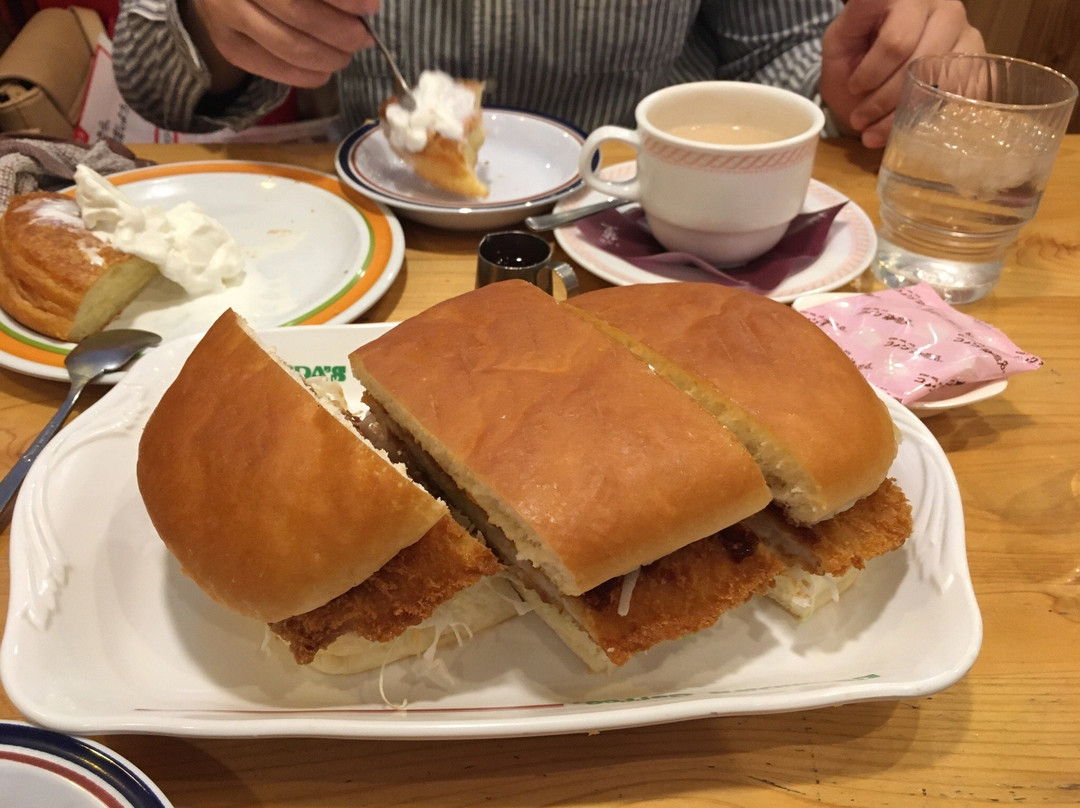 コメダ珈琲店 調布仙川店