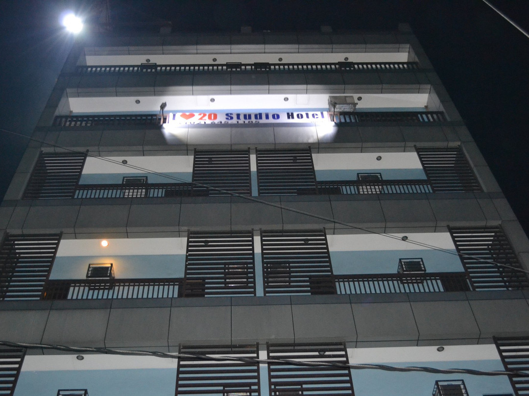 20 Studio Residences and Hotel主图