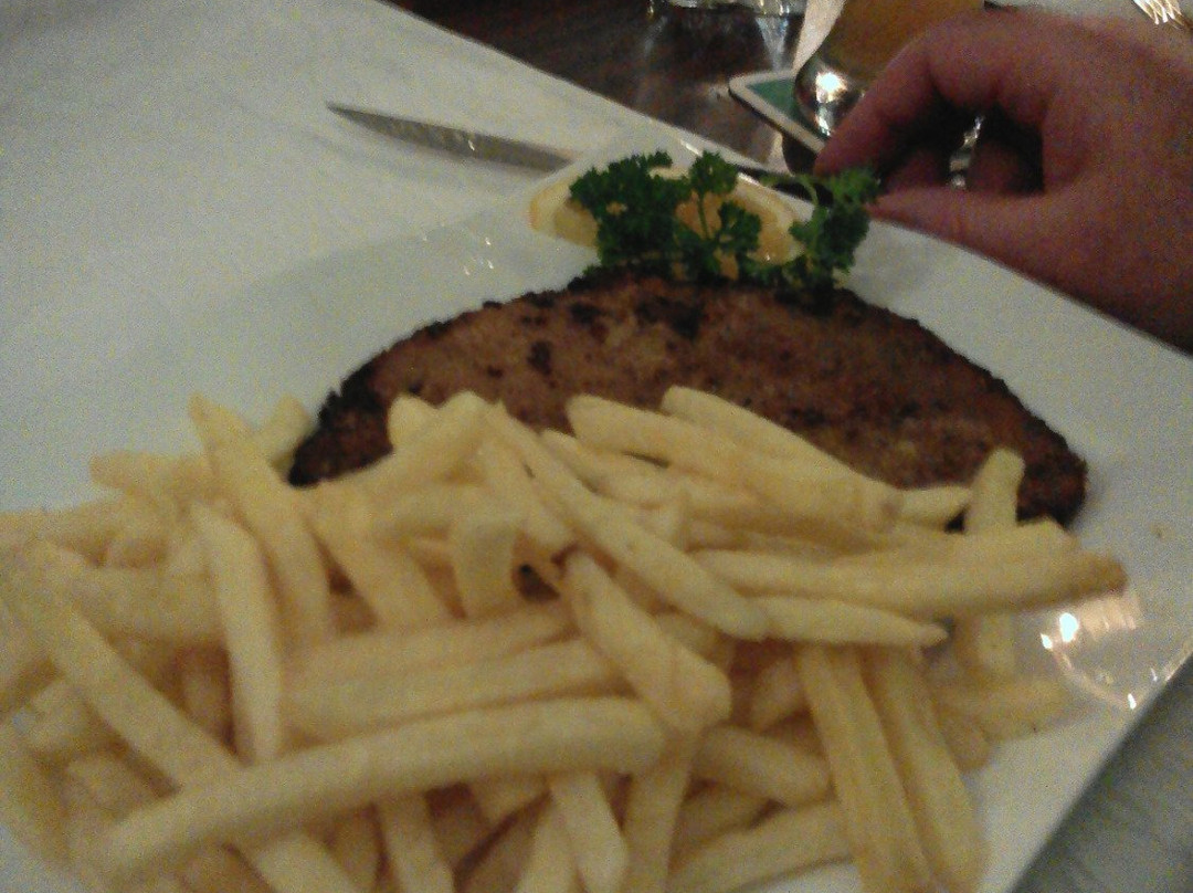 Karlsdorf-Neuthard餐馆和美食-Zum Alten Rathaus
