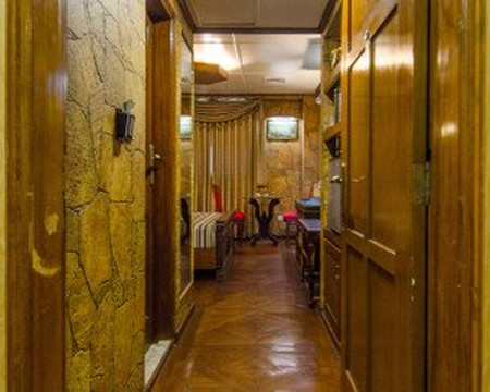 Hotel Days Inn主图