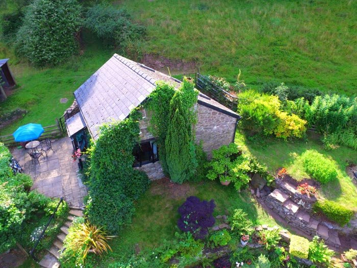 Shepherds Cottage & Maes-y-deri at Tyn-y-bryn