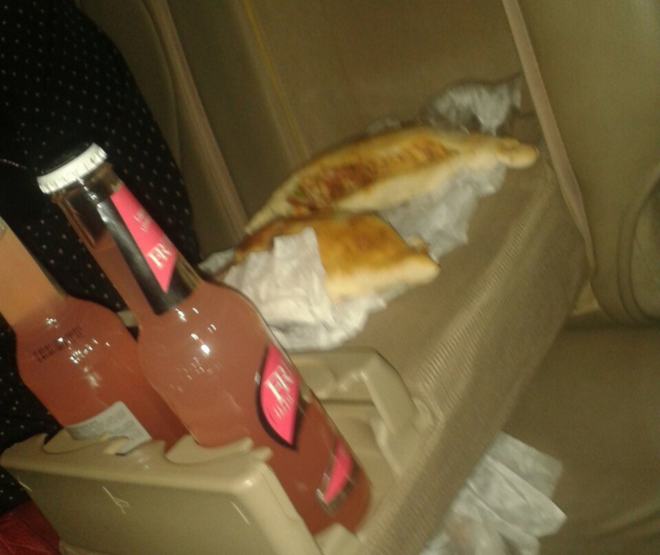 Duhok餐馆和美食-Wooden House