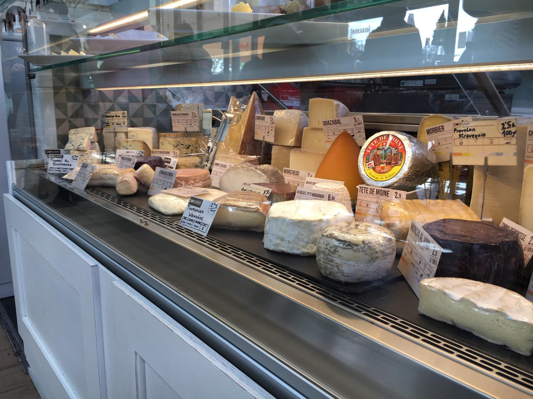 Torre de la Reina餐馆和美食-Cheese Tavern