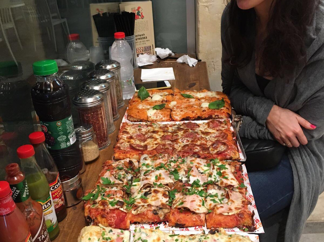 Hod Hasharon餐馆和美食-Pizza Zaza