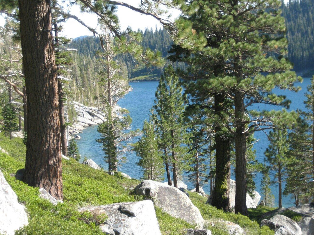Echo Lakes Hiking Trail-太浩湖必去景点