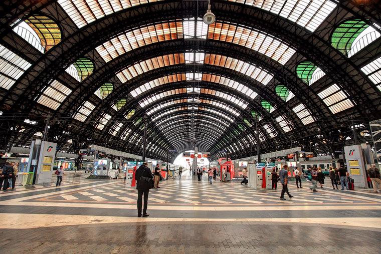米兰中环火车站景点图片