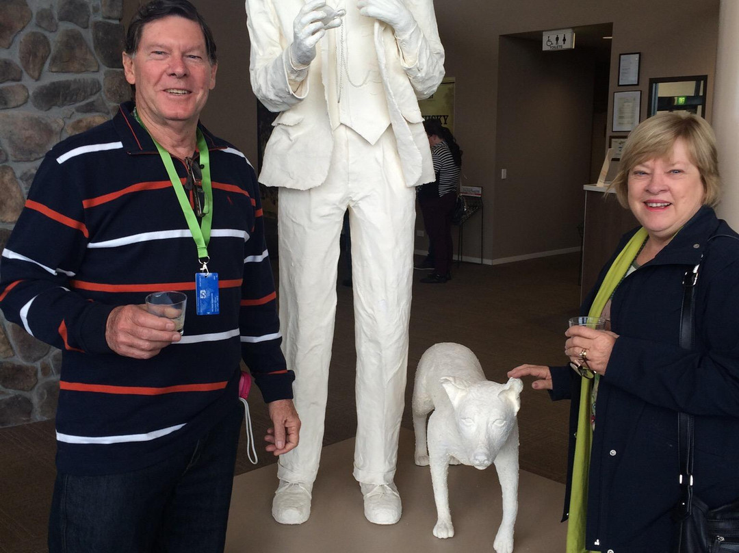 Play A Round in Tassie Day Tours-伯尼必去景点