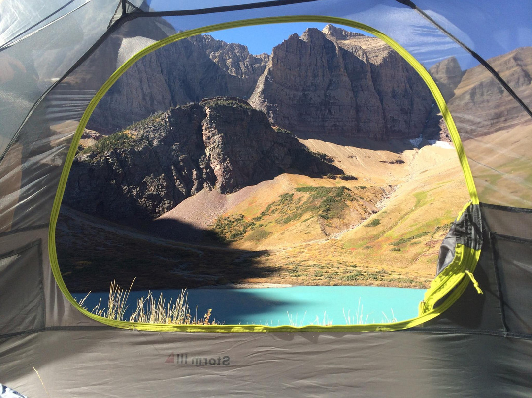 Cracker Lake Hike-冰河国家公园必去景点