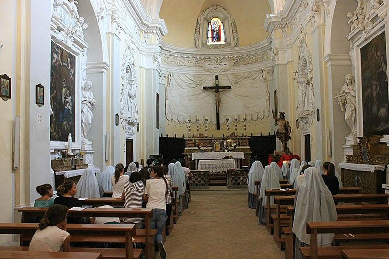 Chiesa di Santa Teresa d'Avila-Sassoferrato必去景点