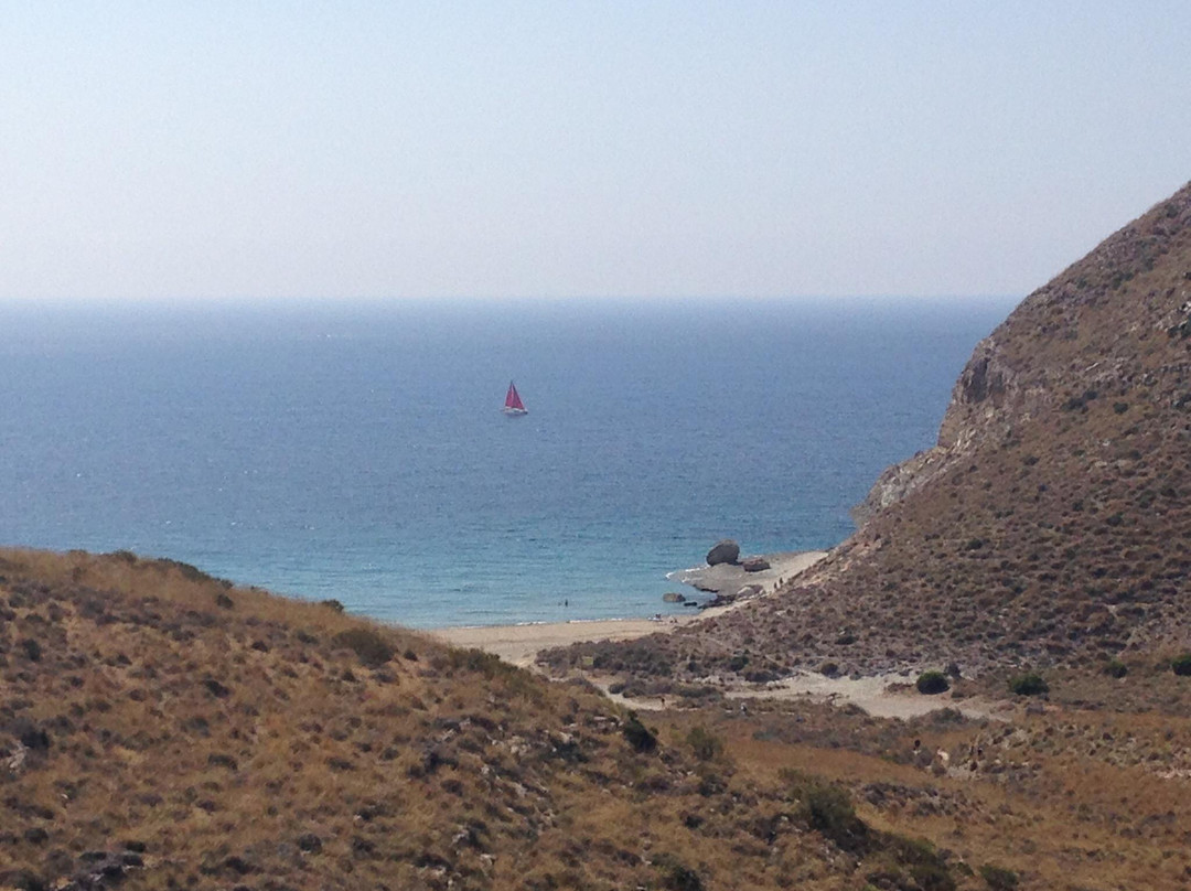 Cala de Enmedio景点图片